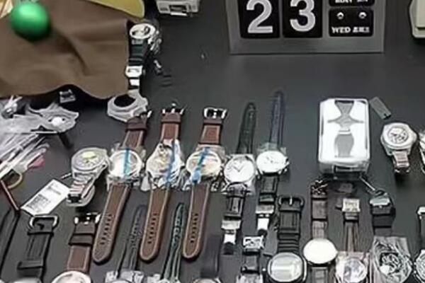 信阳平桥区回收旧表.jpg